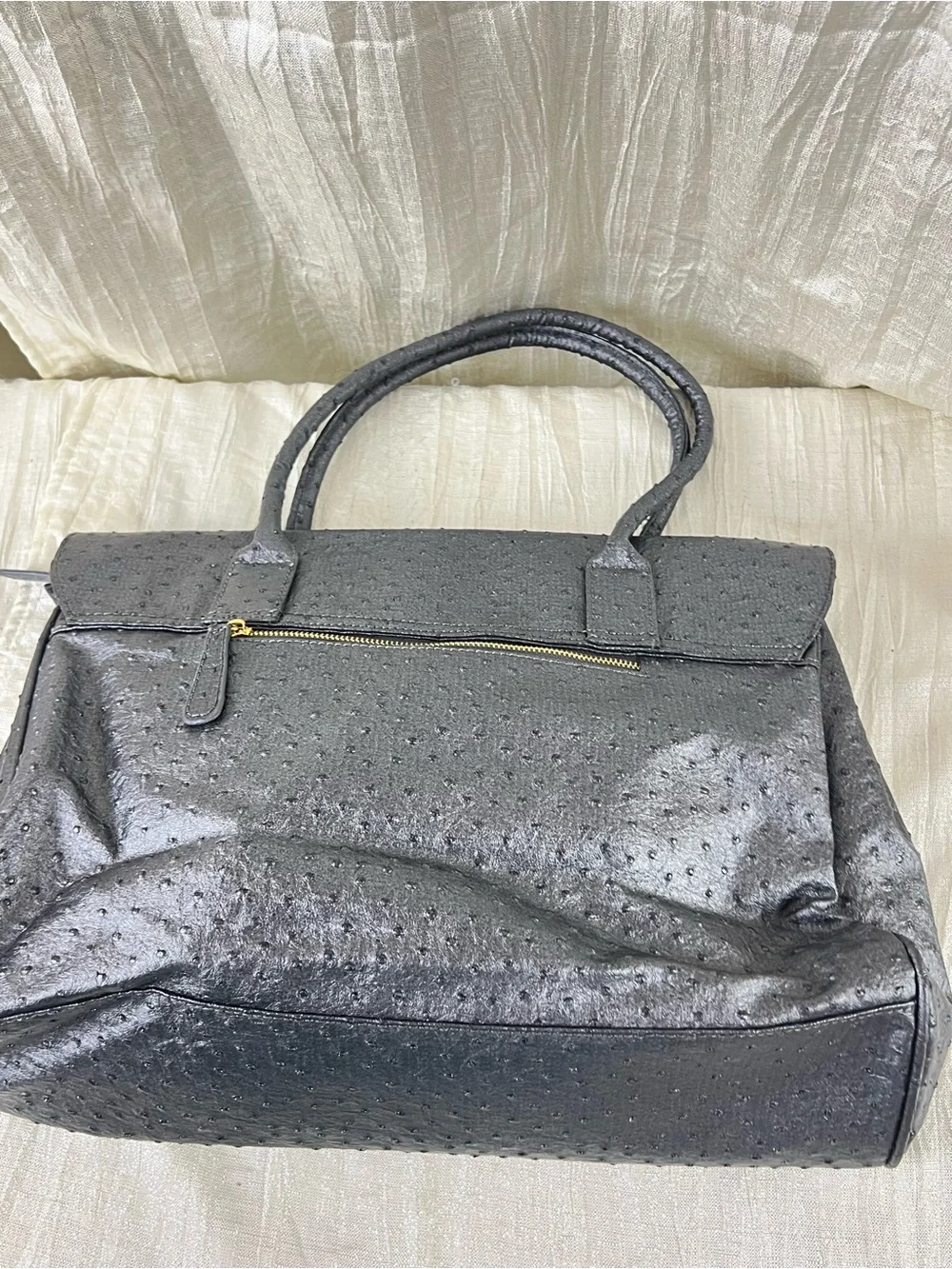 ULE Black Ostrich Embossed Vegan Leather Satchel Turn Lock Top Handle Bag